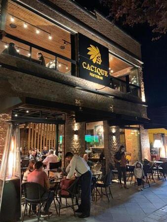 Amplo E Central Apartamento 3 Quartos Gramado Eksteriør bilde